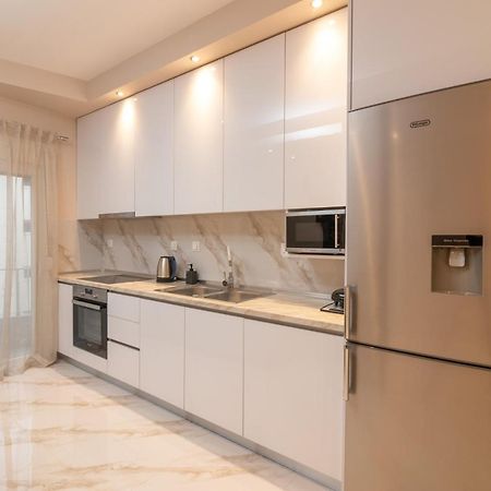 White Lux Heaven Saint Dimitrios Apartment Thessaloniki Exterior photo