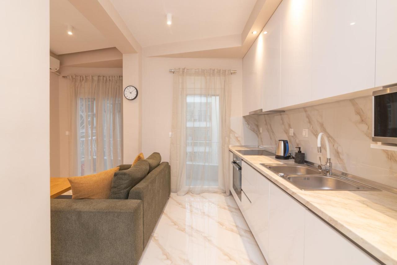 White Lux Heaven Saint Dimitrios Apartment Thessaloniki Exterior photo